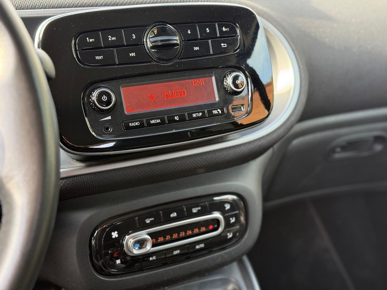 Smart fortwo 70 1.0 Passion AUTO+GARANTITA