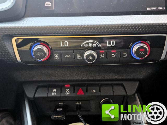 AUDI A1 25 1.0 95cv S Line Identity Black