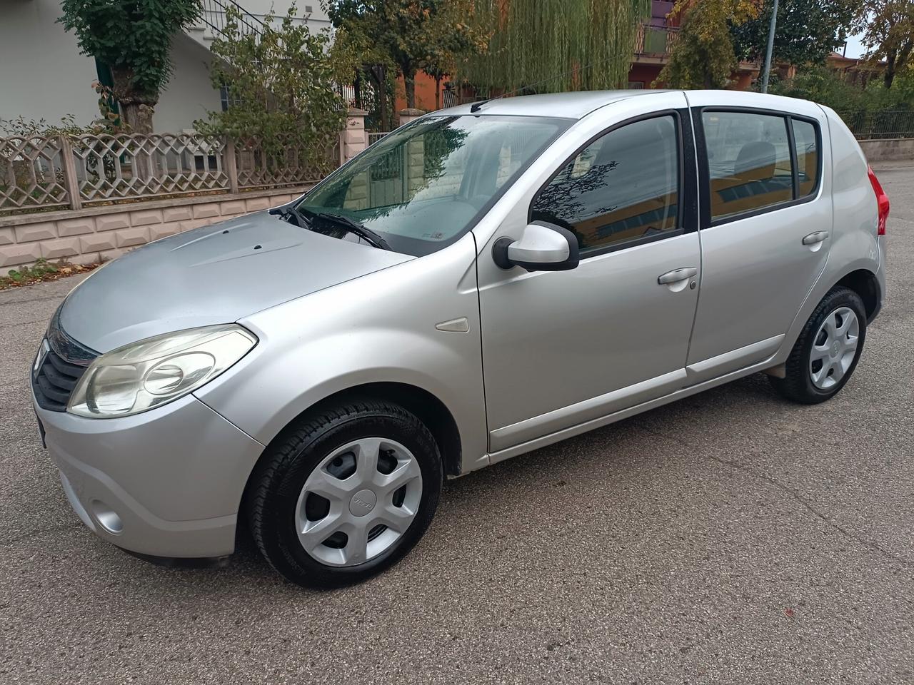 Dacia Sandero 1.4 8V GPL