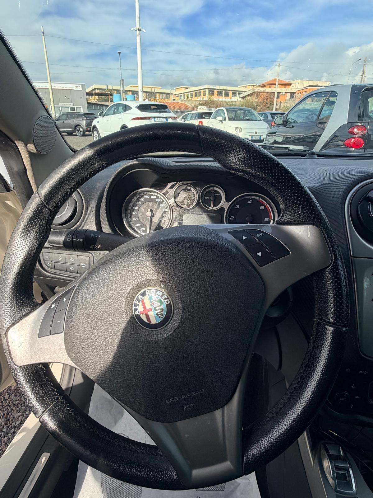 Alfa Romeo MiTo 1.3 JTDm-2 95 CV S&S Distinctive