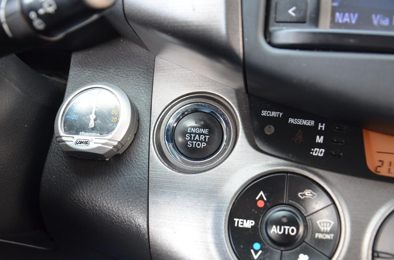 Toyota RAV 4 RAV4 2.2 D-4D 150 CV Lounge