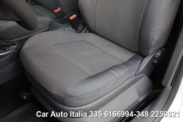 VOLKSWAGEN Caddy 1.6 TDI DSG Autocarro 5Posti Eu5