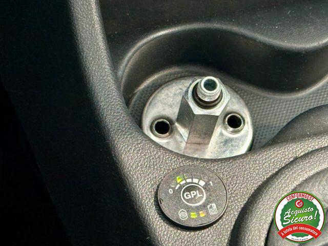 DACIA Sandero Stepway 1.6 8V GPL 85CV *NEOPAT*DISTRIBUZIONE OK*