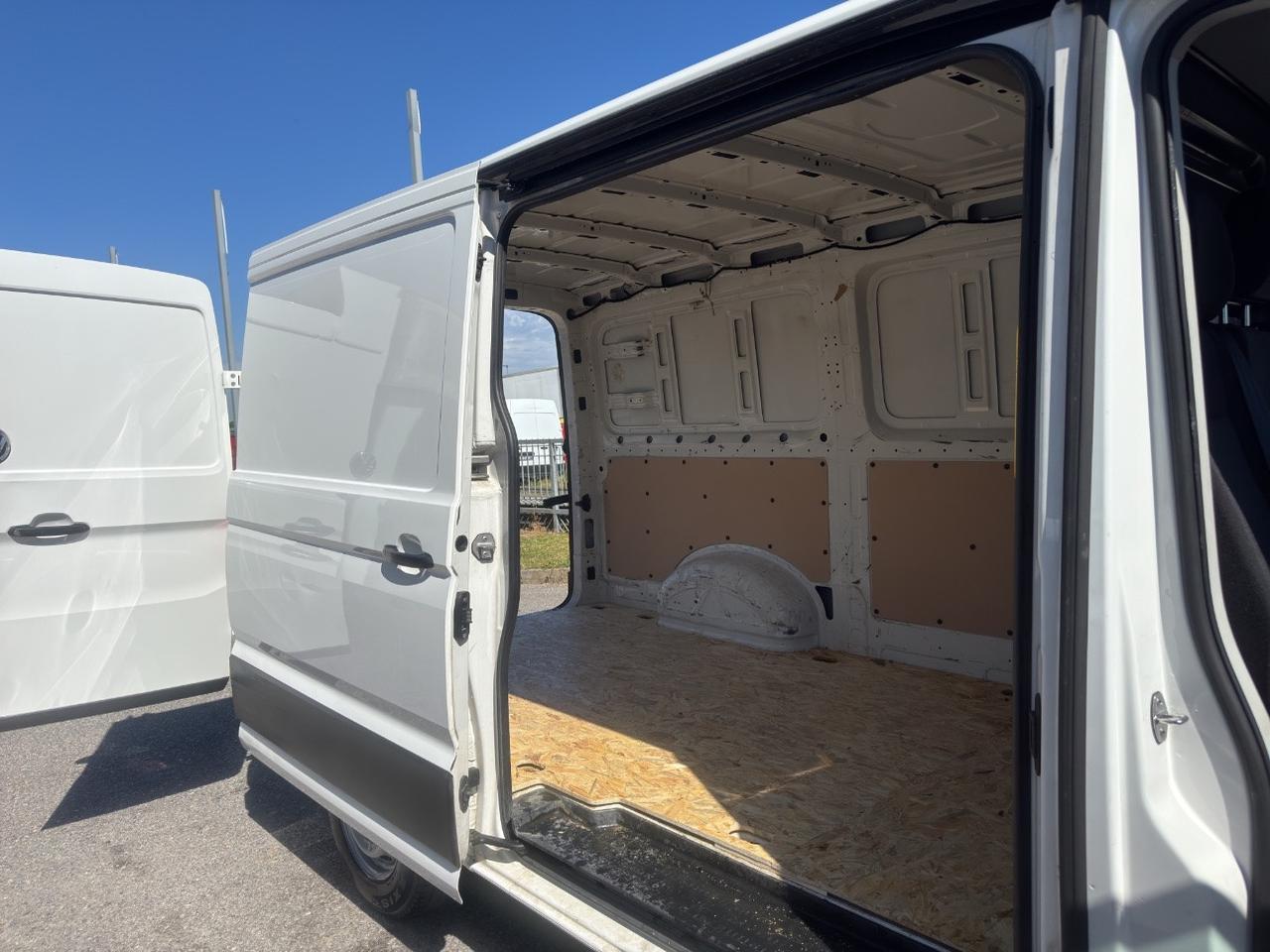 Volkswagen Crafter 35 2.0 TDI 140 CV L3H2-SENSORI ANT/PO-ST-CRUISE