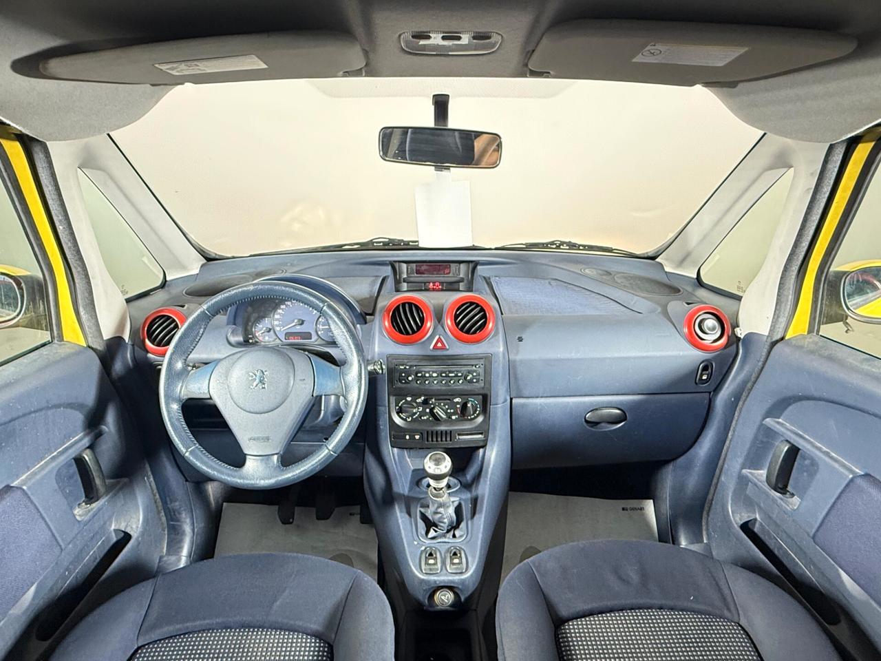 Peugeot 1007 1.4 Happy NEOPATENTATI