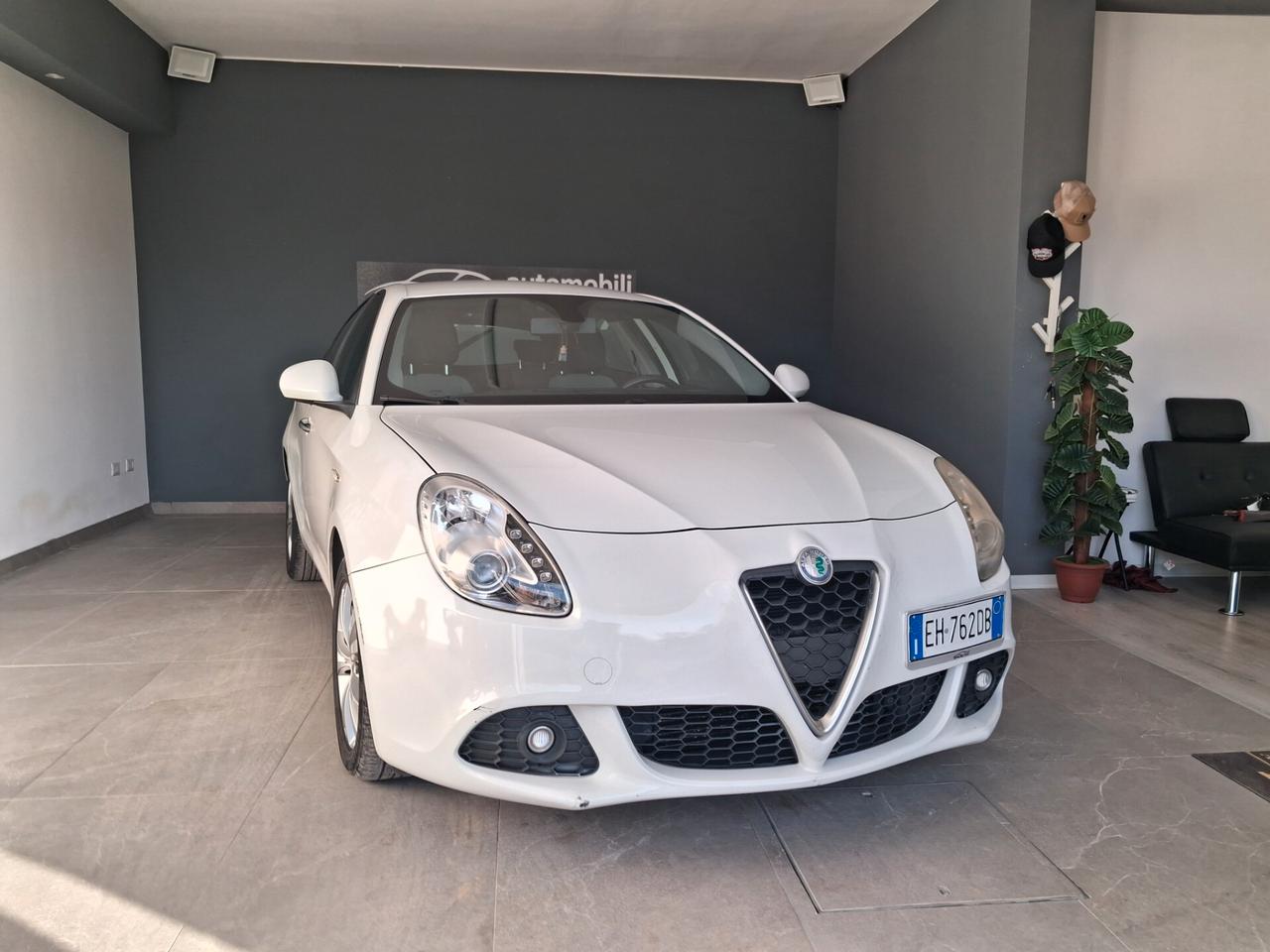 Alfa Romeo Giulietta 1.6 JTDm-2 105 CV Distinctive