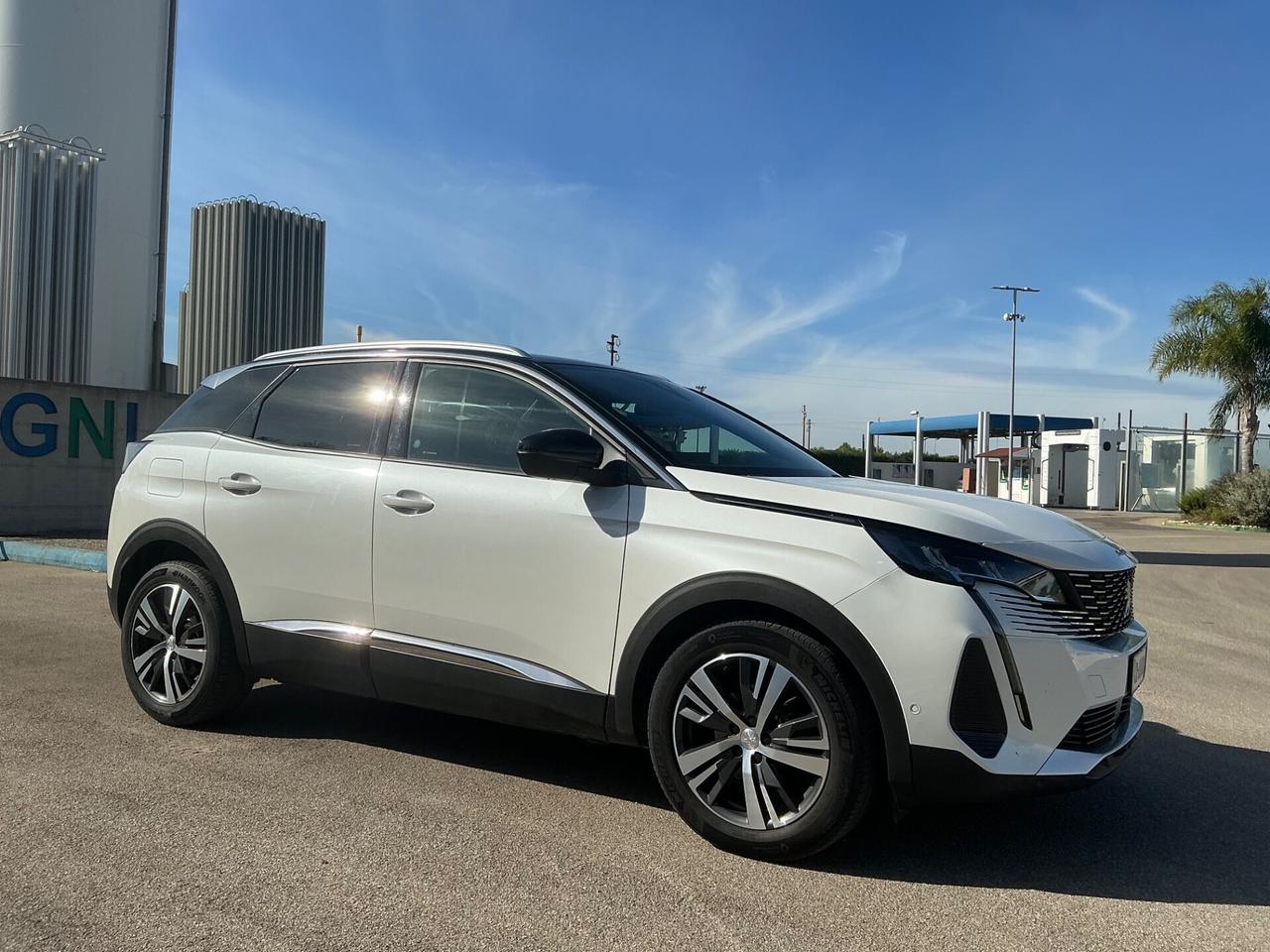 PEUGEOT 3008 1.5 DIESEL 130cv ALLURE -12/2020