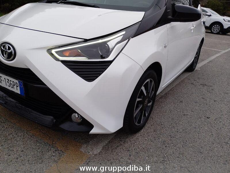 Toyota Aygo II 2018 5p 5p 1.0 x-wave 72cv