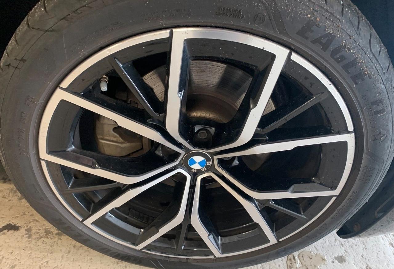 BMW 520d Touring M SPORT-PANO-PELLE-19"-ACC