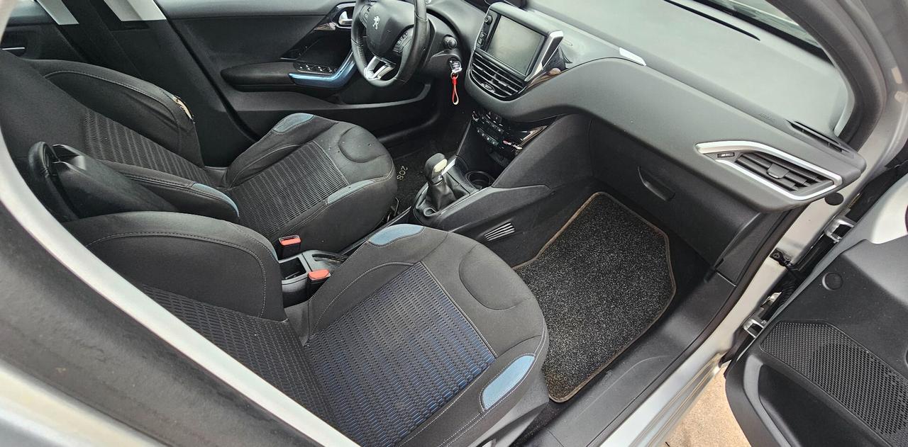 Peugeot 208 1.6 e-HDi 92 CV Stop&Start 5 porte