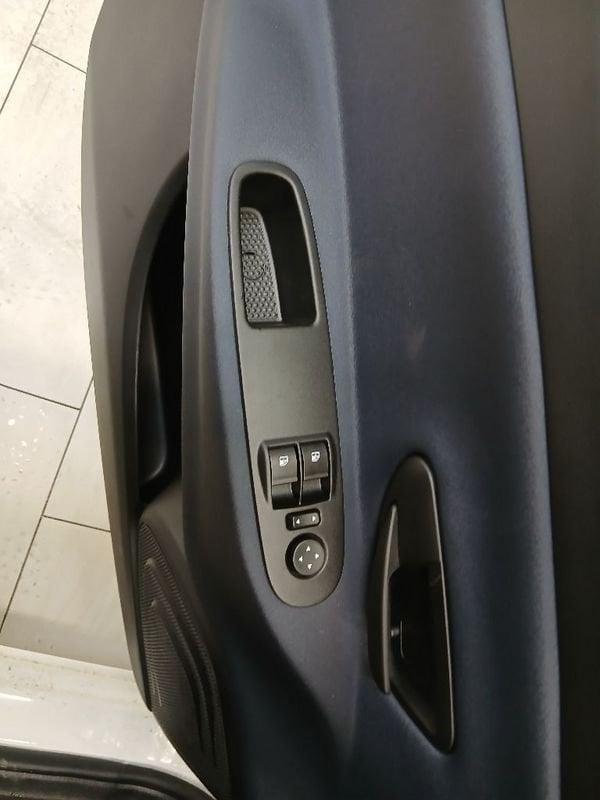 Lancia Ypsilon 1.0 firefly hybrid Gold Plus s&s 70cv 5p.ti