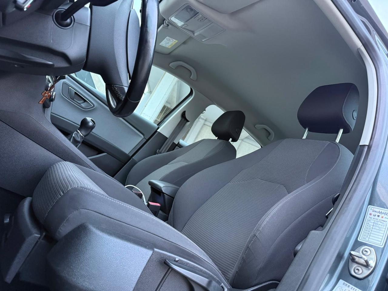 SEAT LEON 1.6 TDI 5 PORTE PRONTA CONSEGNA