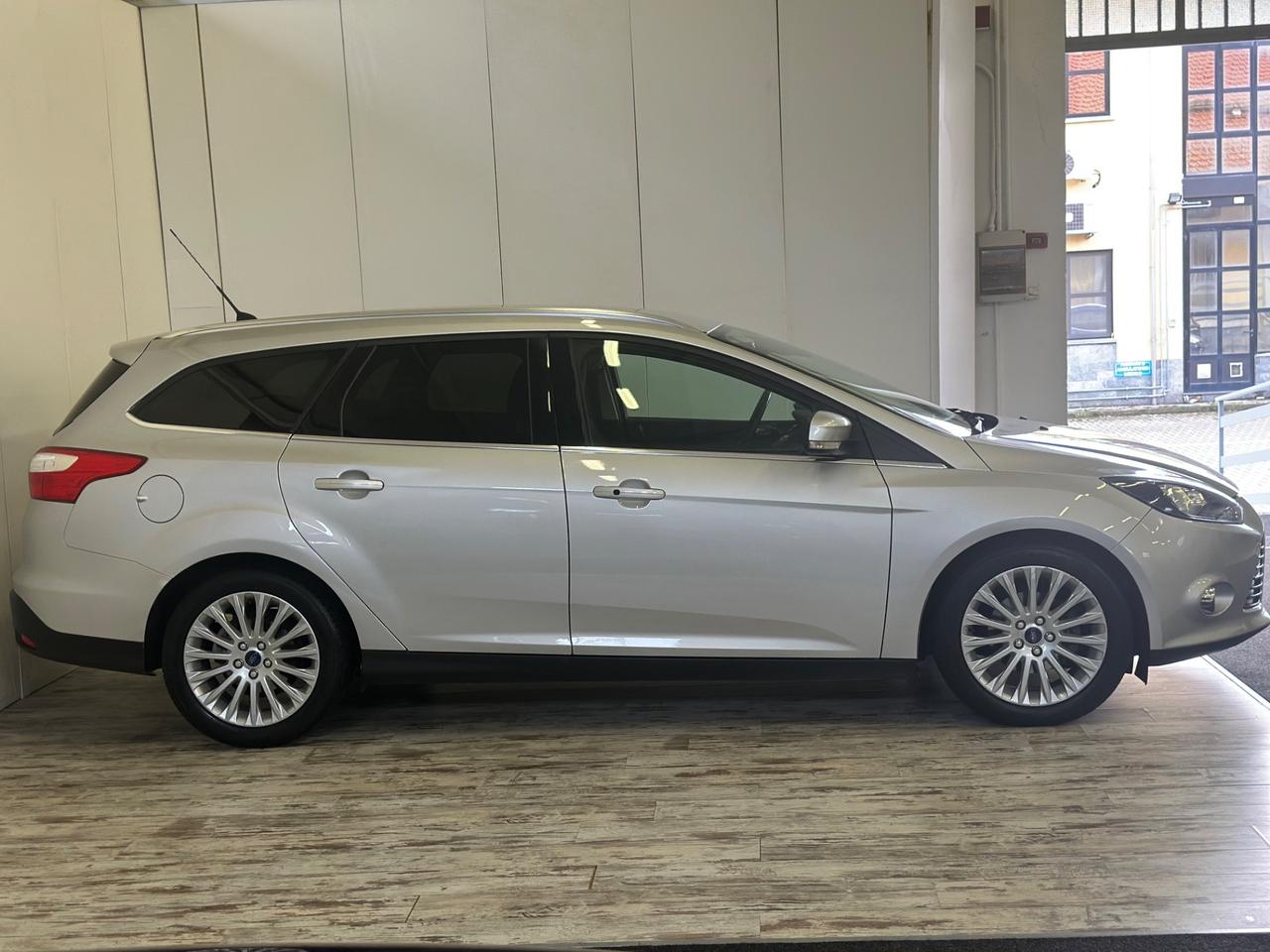 Ford Focus 1.0 Benzina Titanium