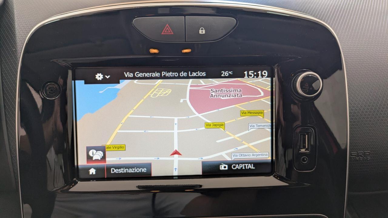 Renault Clio TCe 12V 90 CV 5 porte Moschino Life