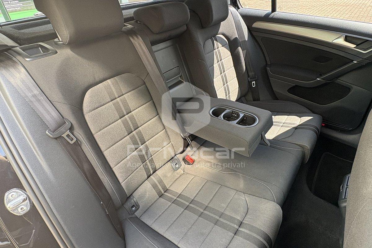 VOLKSWAGEN Golf Business 1.6 TDI DSG 5p. Comfortline BlueMotion Tech.