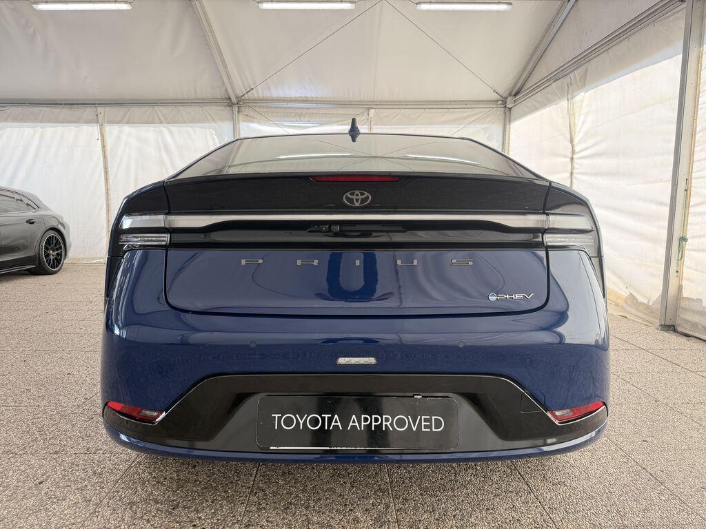 Toyota Prius 2.0 Plug-in Hybrid Lounge E-CVT