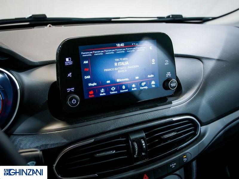 FIAT Tipo 1.5 Hybrid DCT SW