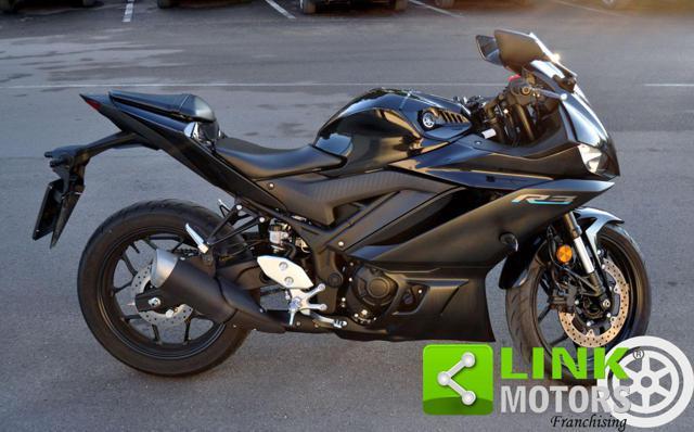 YAMAHA YZF R3 Pari al Nuovo
