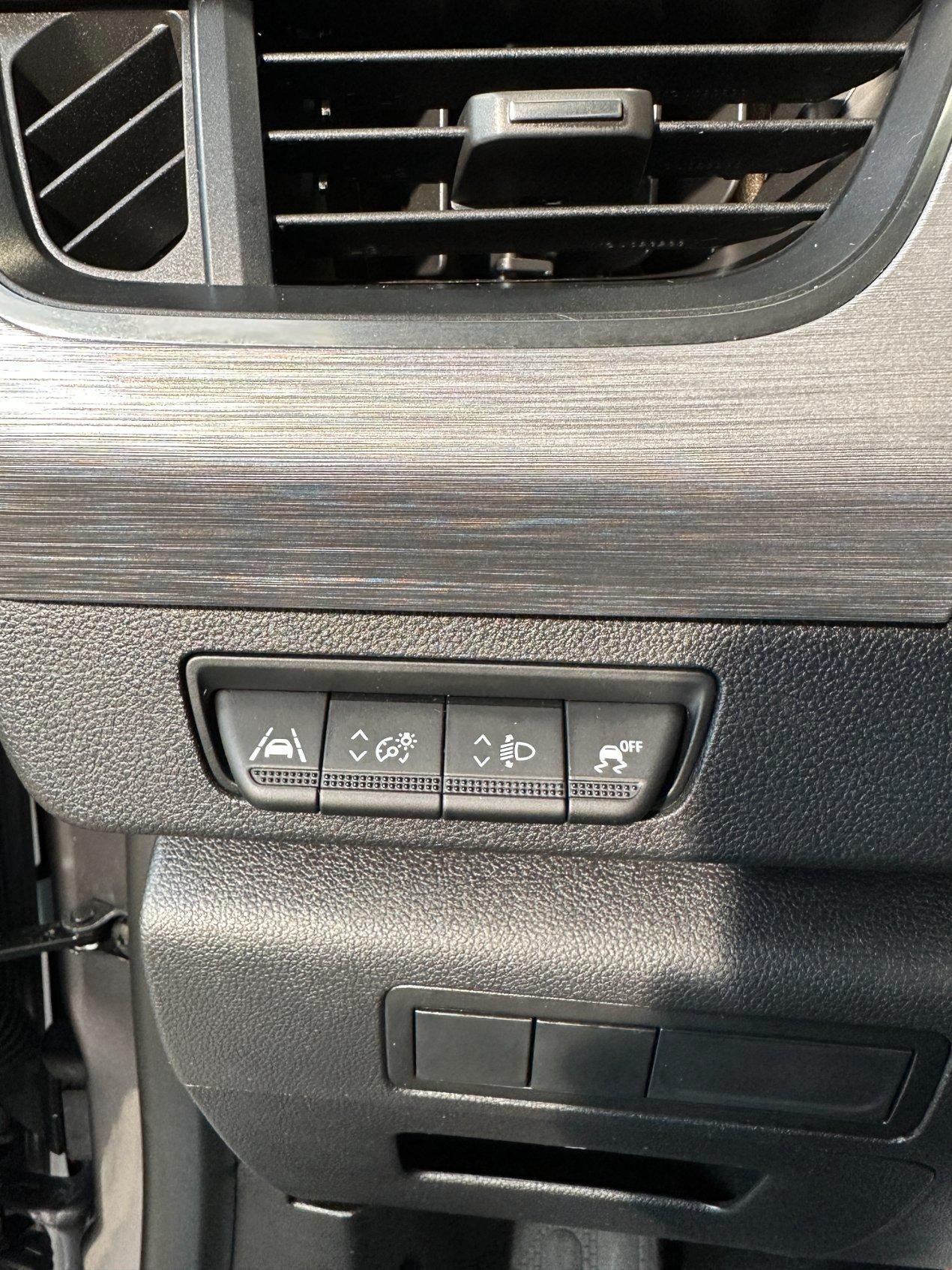RENAULT Kangoo 1.5 Blue dci 115cv Techno EDC - 17"-Camera-Carplay-Navi