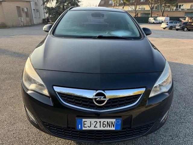 OPEL Astra 1.7CDTI senza nessun lavoro da fare Bellissima