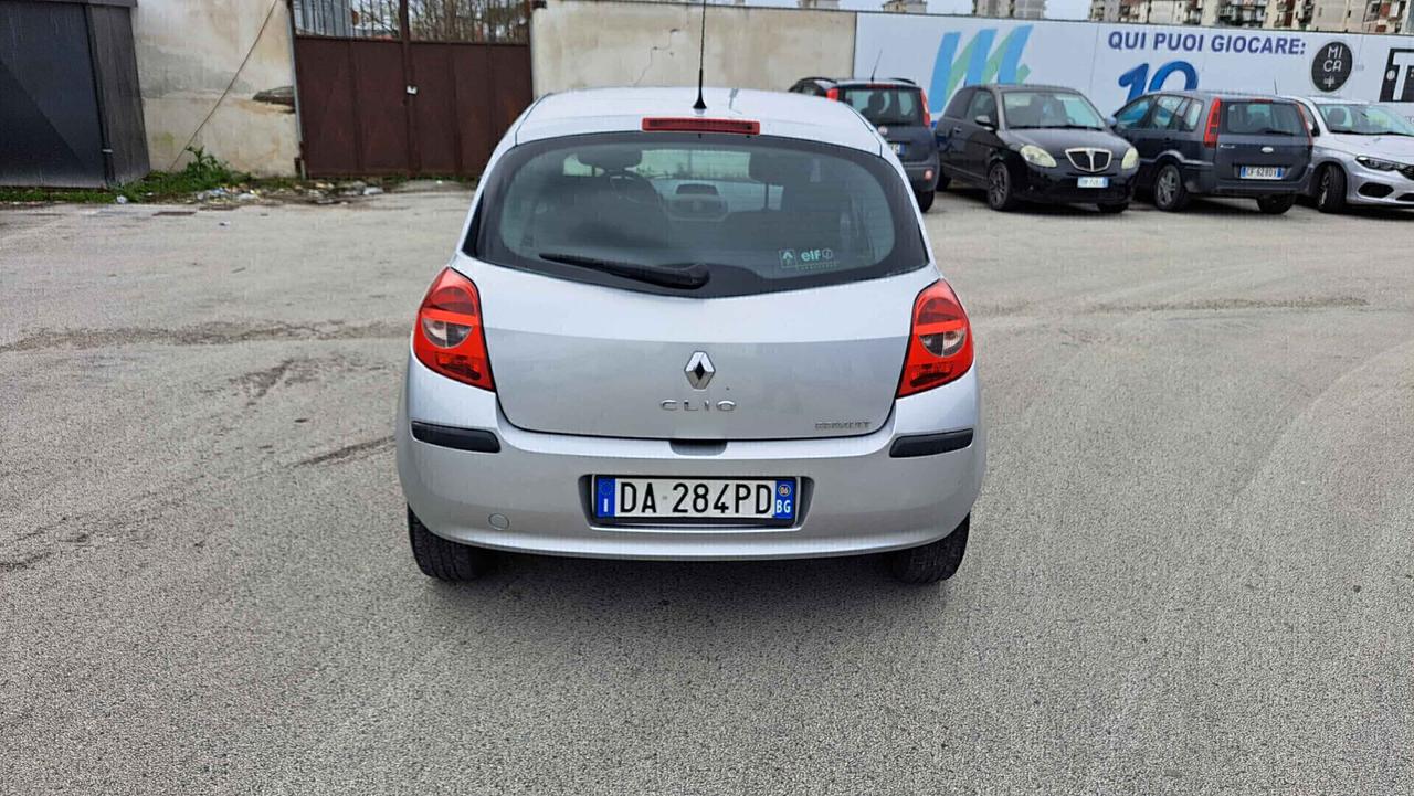 Renault Clio 1.5 DCi 70CV Confort 5 Porte