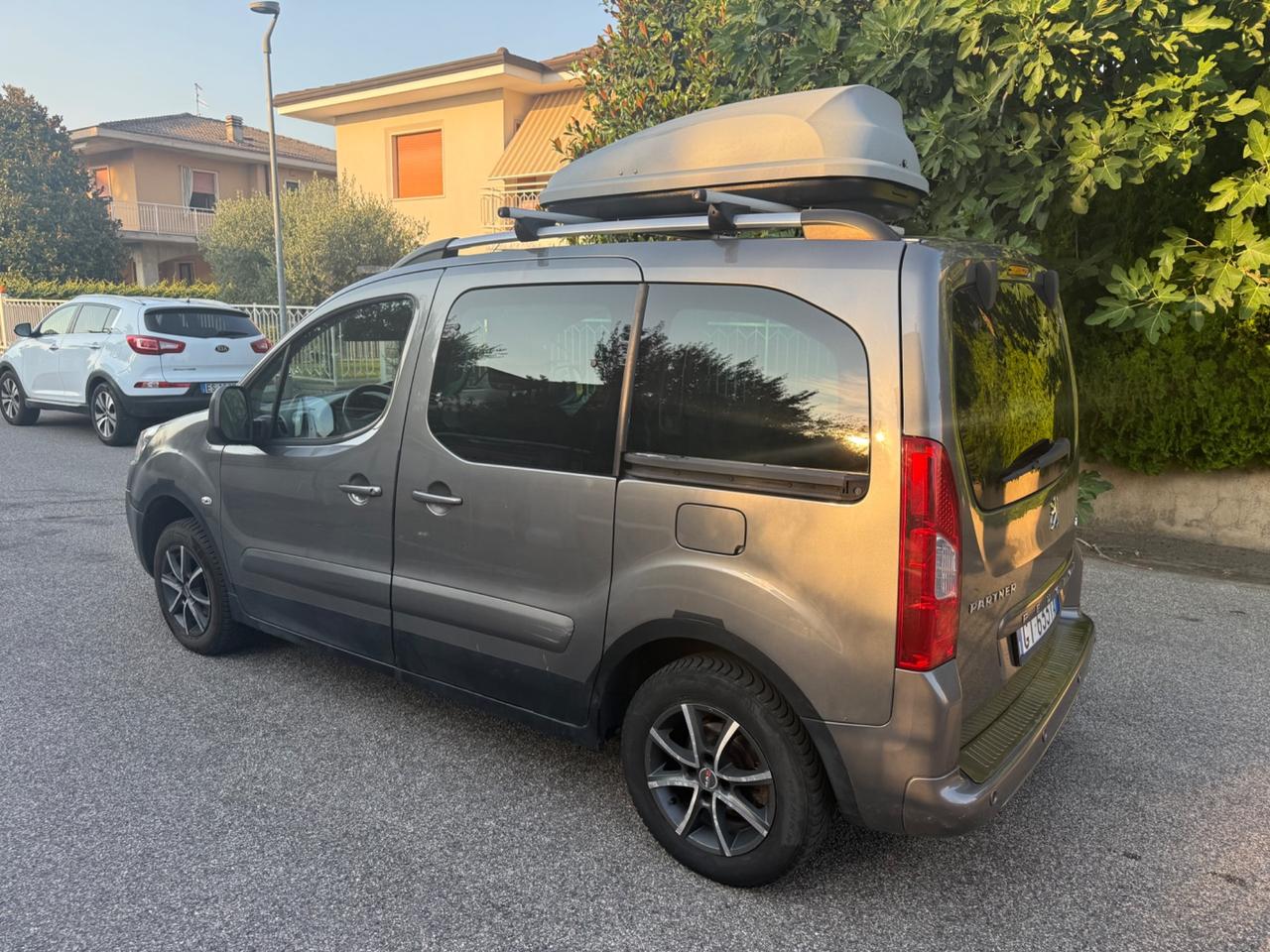 Peugeot Partner Tepee 1.6 HDi 110CV Outdoor