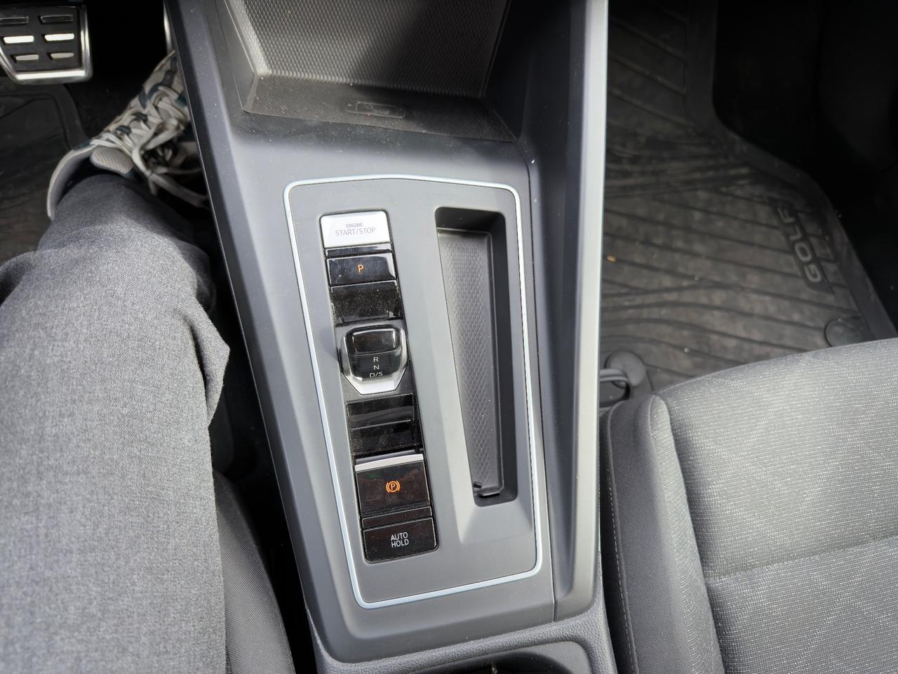 Volkswagen Golf 2.0 TDI 150 CV DSG SCR Life