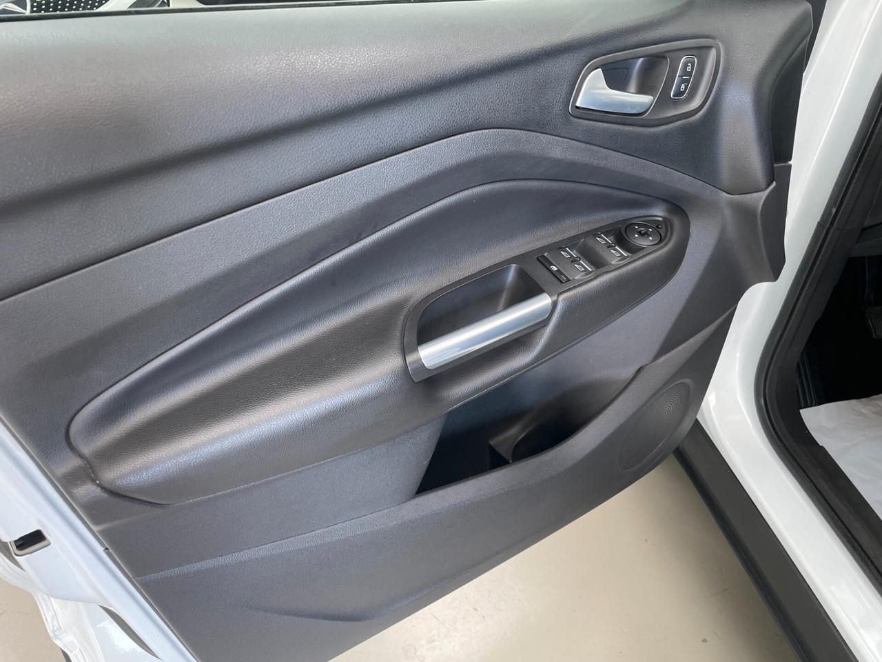 Ford Kuga 1.5 EcoBoost 120 CV 2WD Business