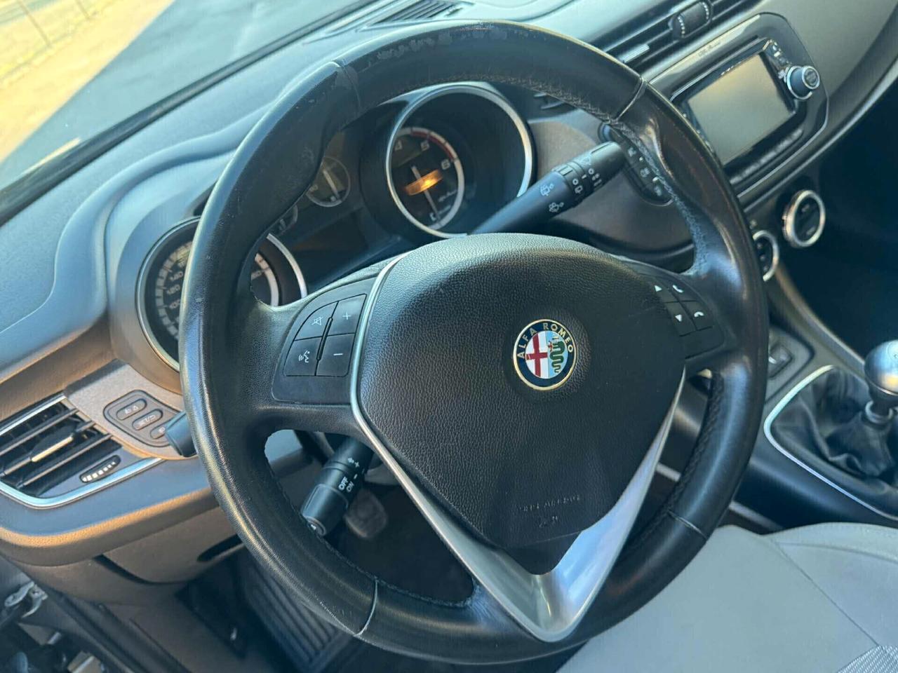 Alfa Romeo Giulietta Anno 2015 1.6 Diesel 77 KW