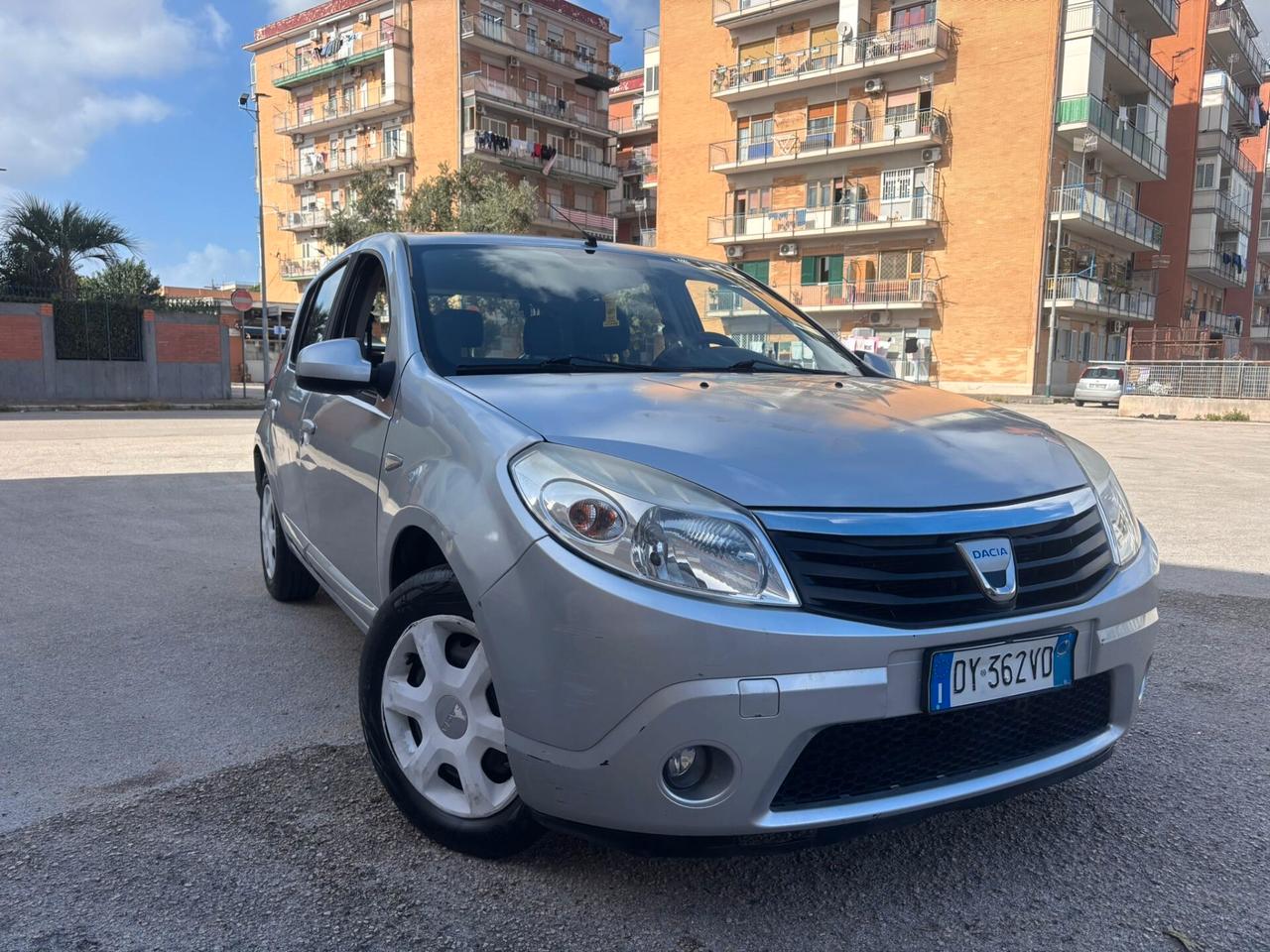 Dacia Sandero 1.48V GPL LAUREATE