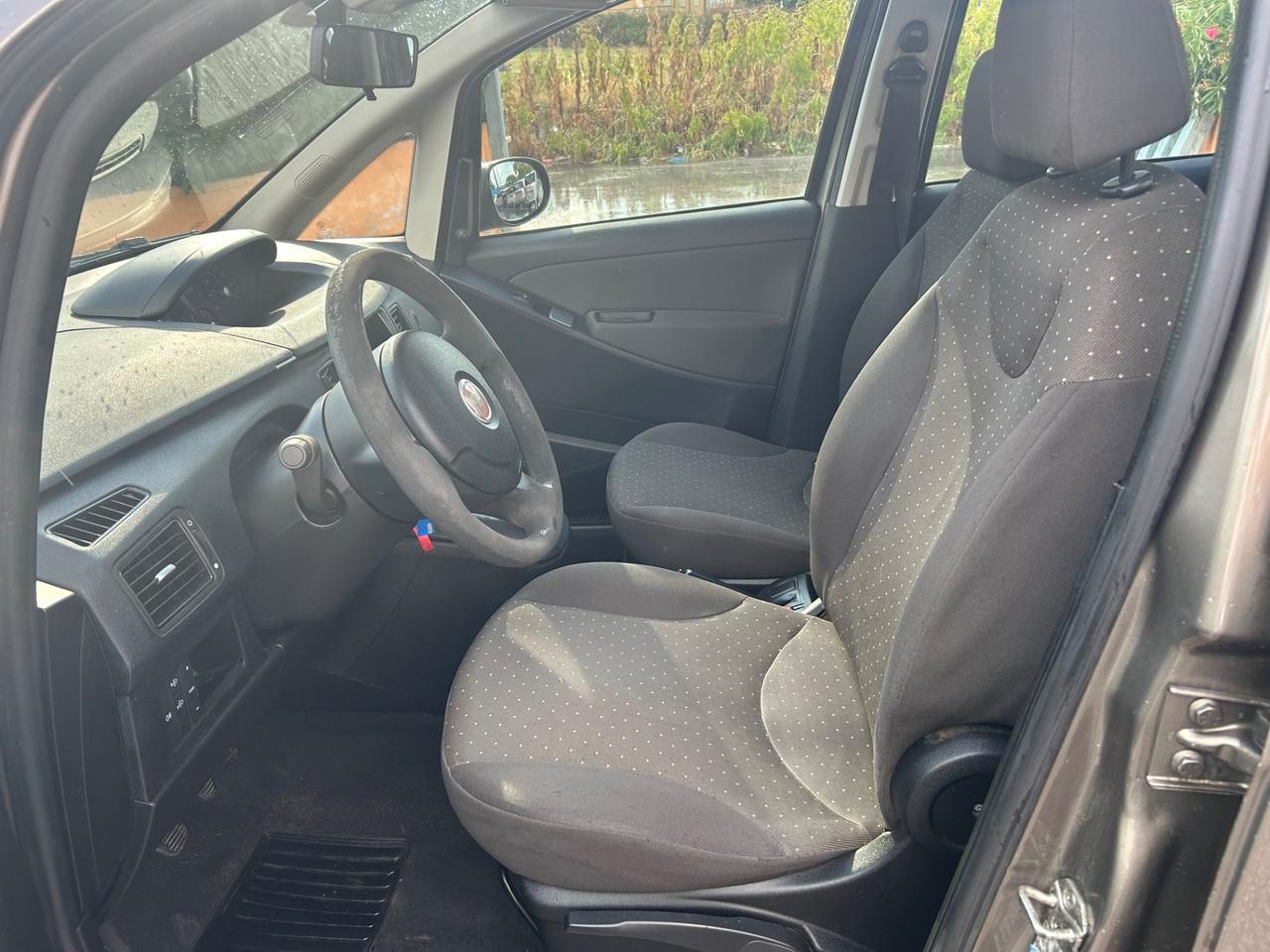 Fiat Idea 1.4 Active PLUS