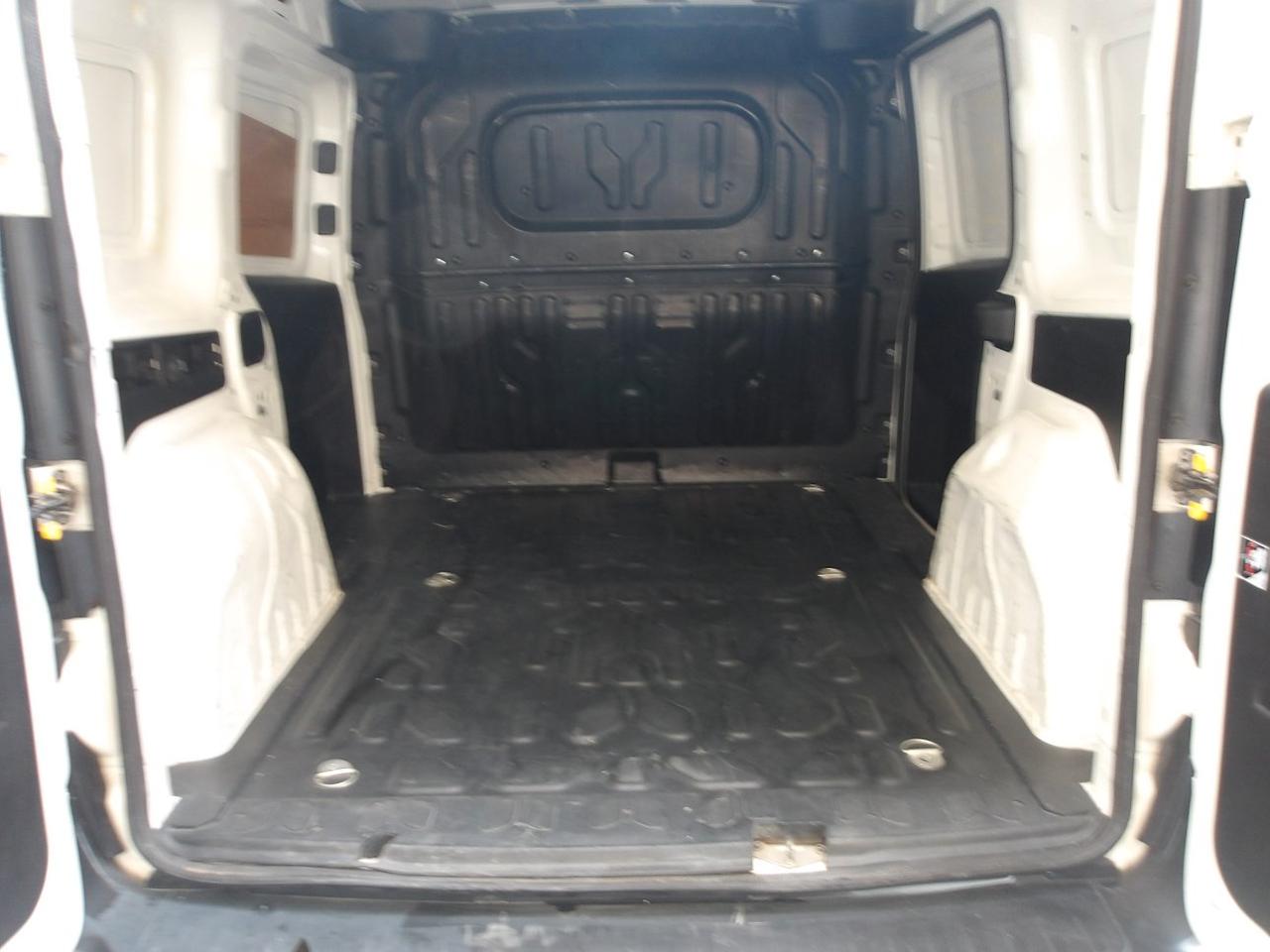 FIAT Doblo cargo 1.6 mjt 16v SX 105cv E5+(E5)