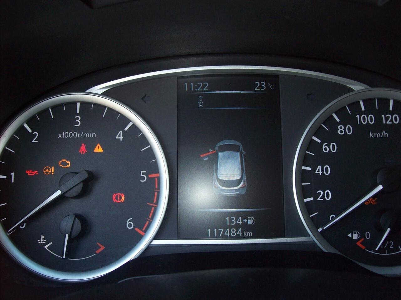 Nissan Micra 1.5 dCi 8V 5 porte Tekna neopatentati