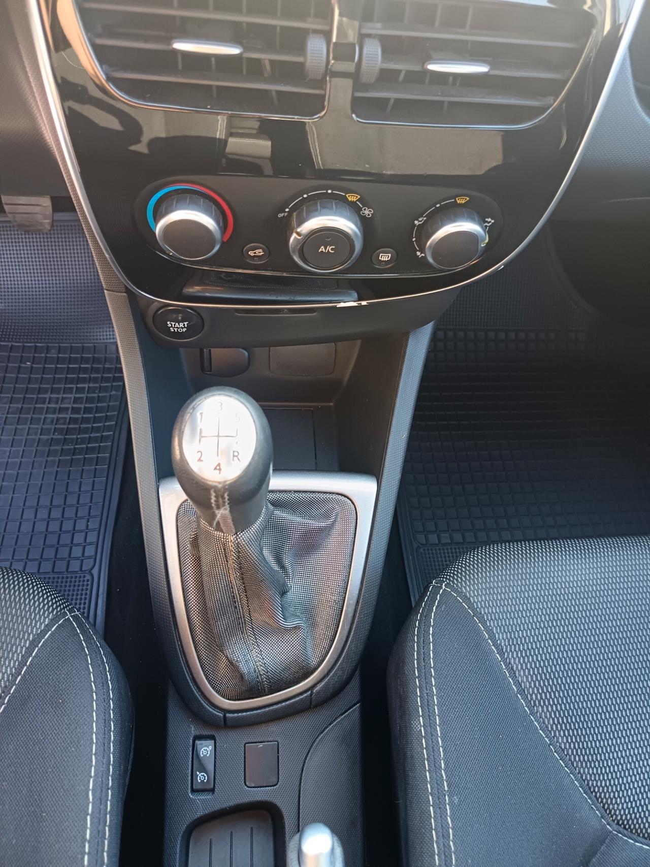 Renault Clio Sporter 0.9 TCe 12V 90CV Costume National"FINO AL 15/08 P.P. INCUSO"