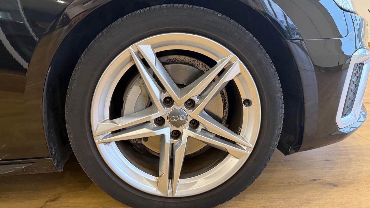 Audi A4 40 TDI S-Line plus S tronic