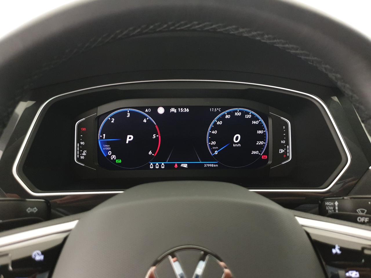 Volkswagen Tiguan 2.0 tdi r-line 150cv dsg