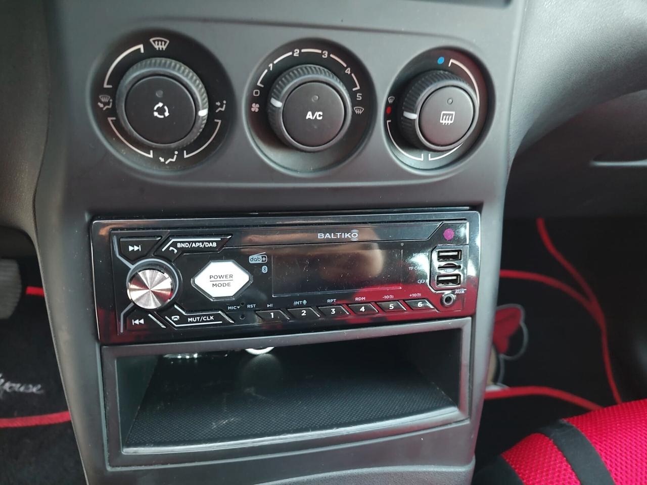 Citroen C3 Picasso 1.4 VTi 95 Exclusive LIMITED 2, 70 kw, OK NEOPATENTATI, GARANZIA L.12 MESI