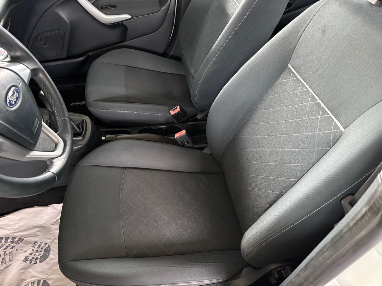 Ford Fiesta 1.4 TDCi 70CV 5p Titanium NEOPATENTATO