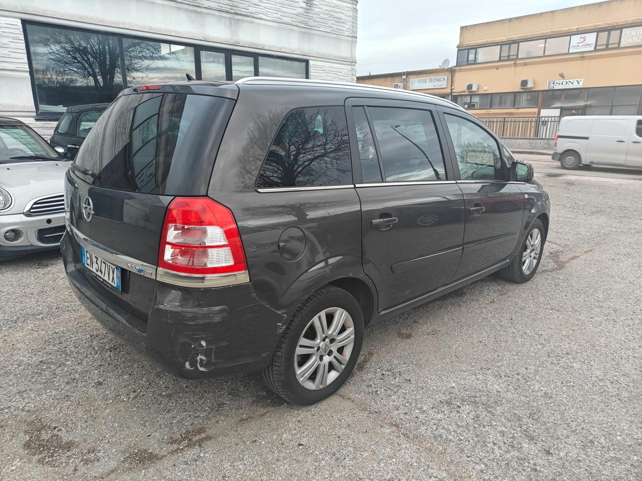 Opel Zafira 7 posti 1.6 Ecometano