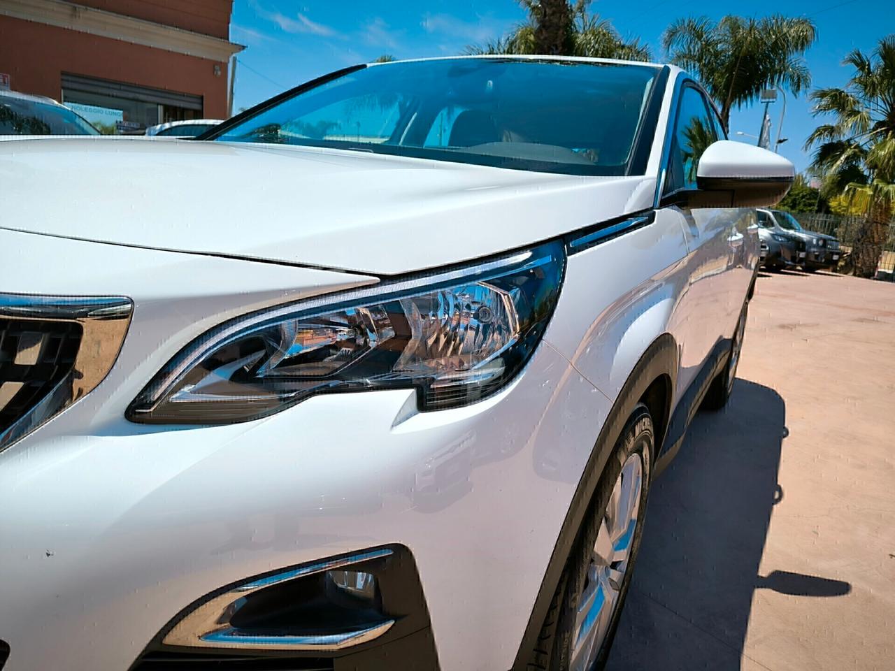 Peugeot 3008 BlueHDi 130 S&S Business
