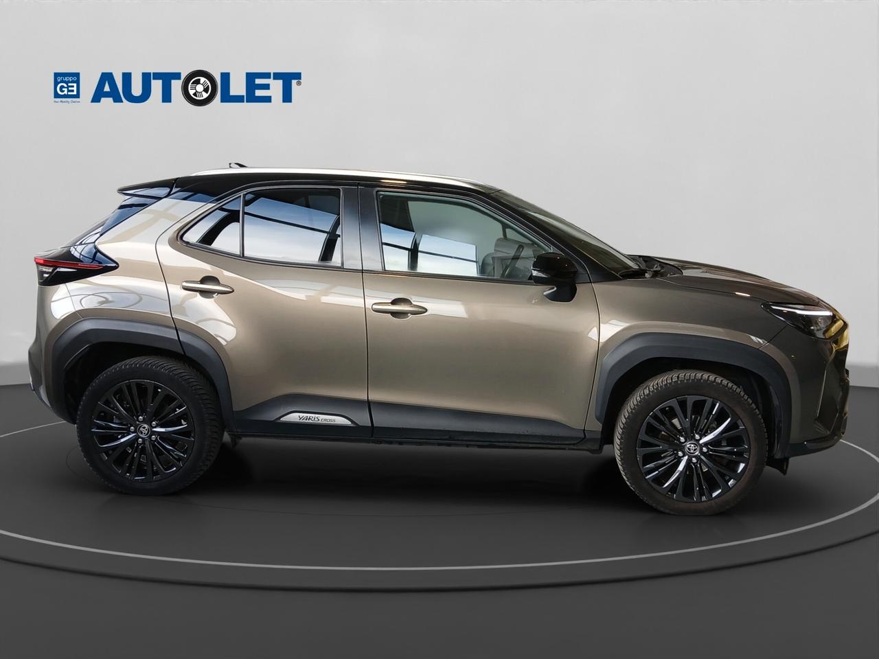 Toyota Yaris Cross 1.5 Hybrid 5p. E-CVT AWD-i Adventure