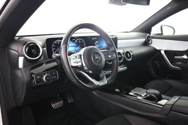 MERCEDES-BENZ CLA sse 200 d Automatic Shooting Brake PREMIUM