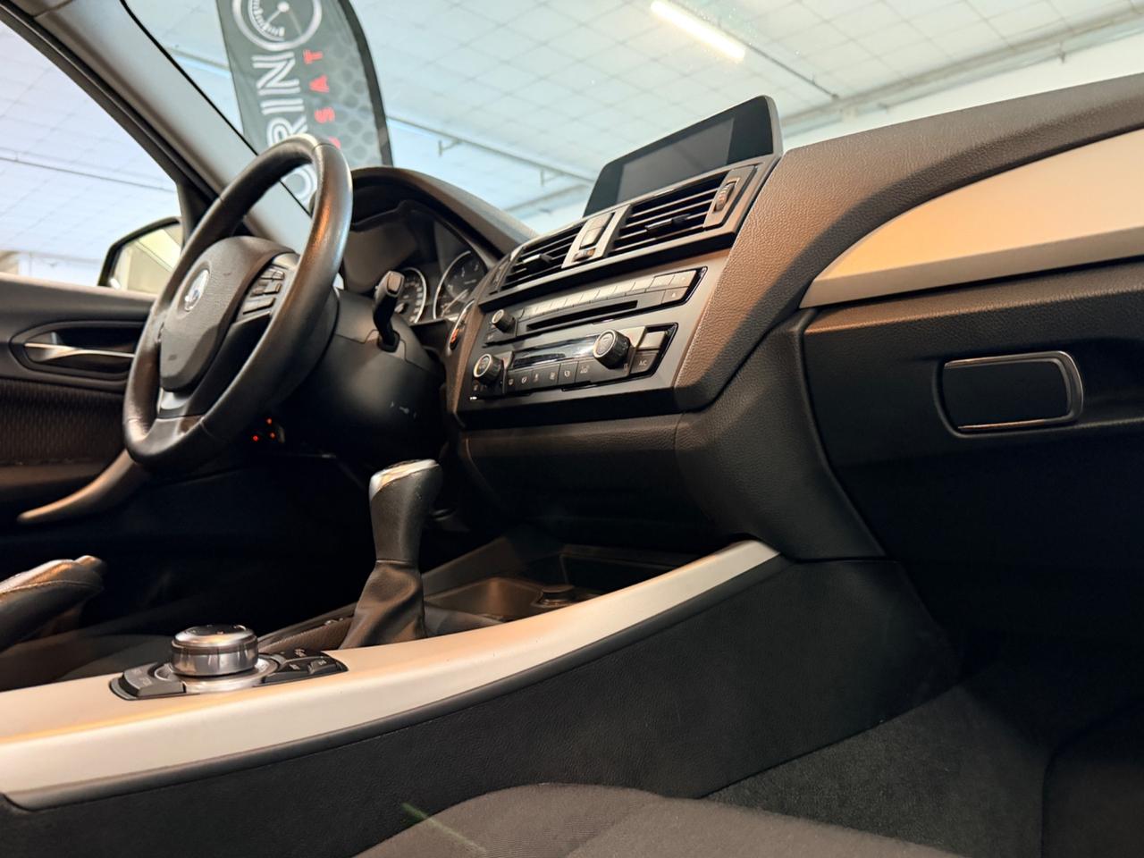 Bmw 118 118d 5p. Sport