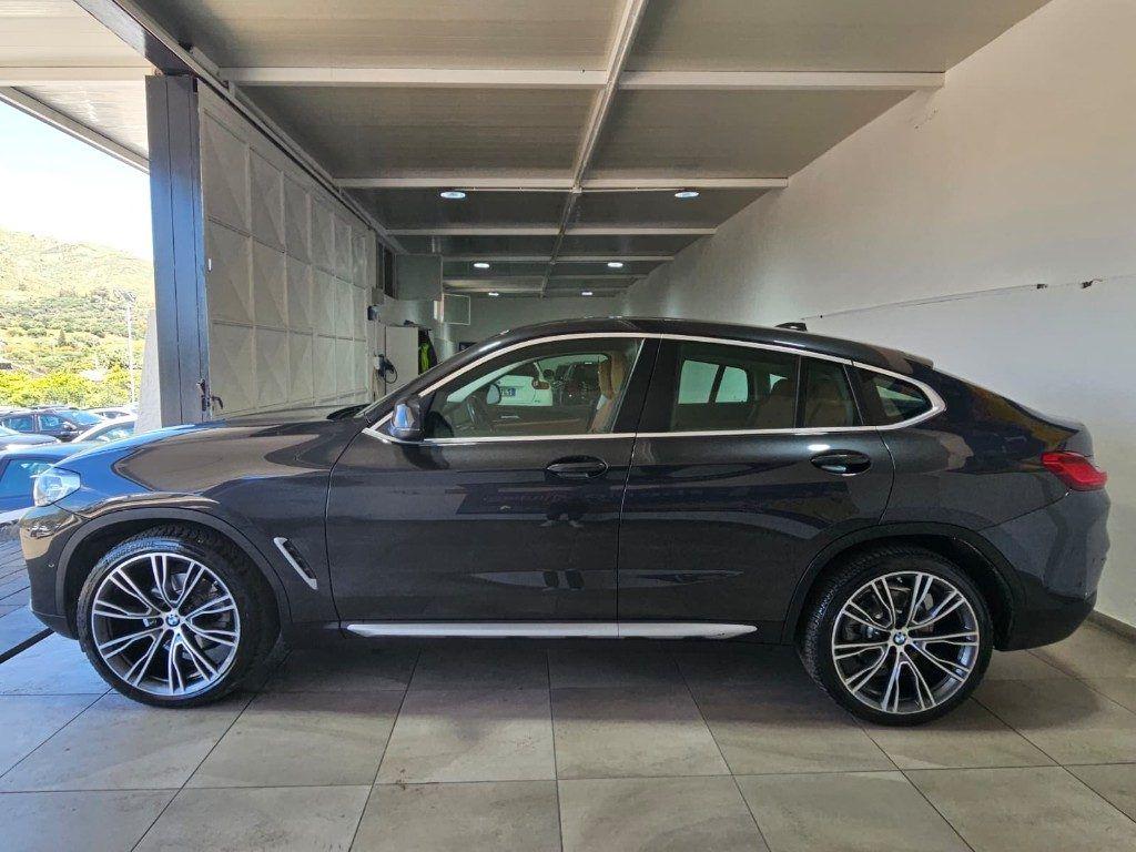 BMW X4 xDrive20d 48V X-line