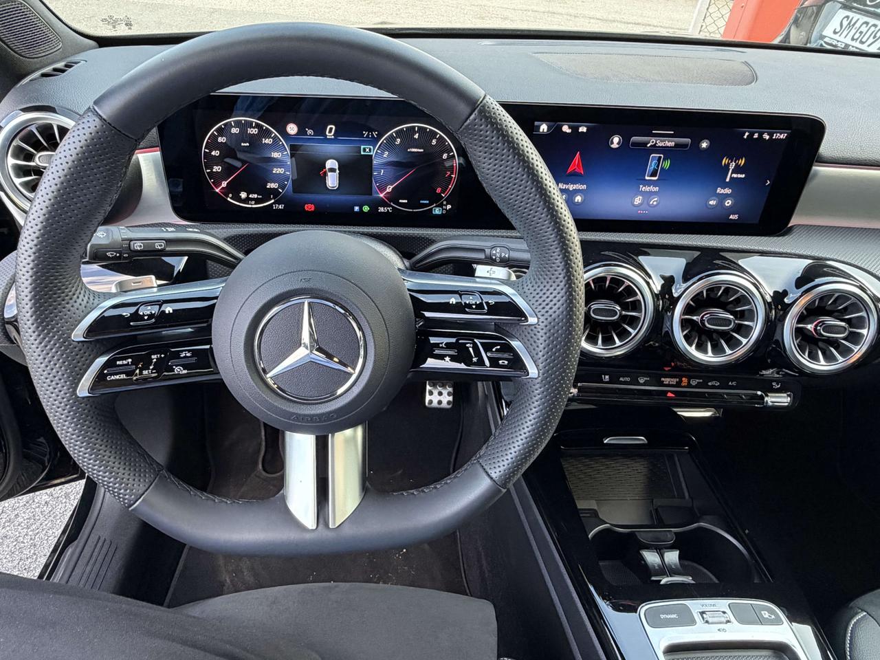 Mercedes-Benz A 200 A 200 AMG Line Advanced Plus