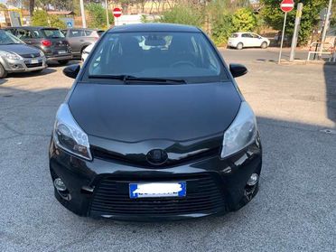 Toyota Yaris Yaris 5p 1.5h Lounge