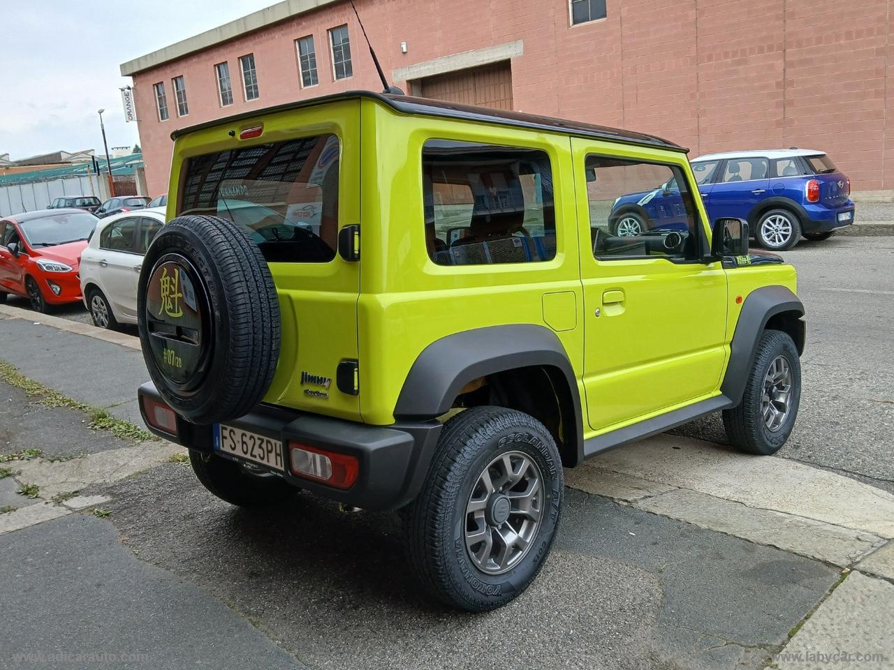 SUZUKI Jimny 1.5 5MT Top