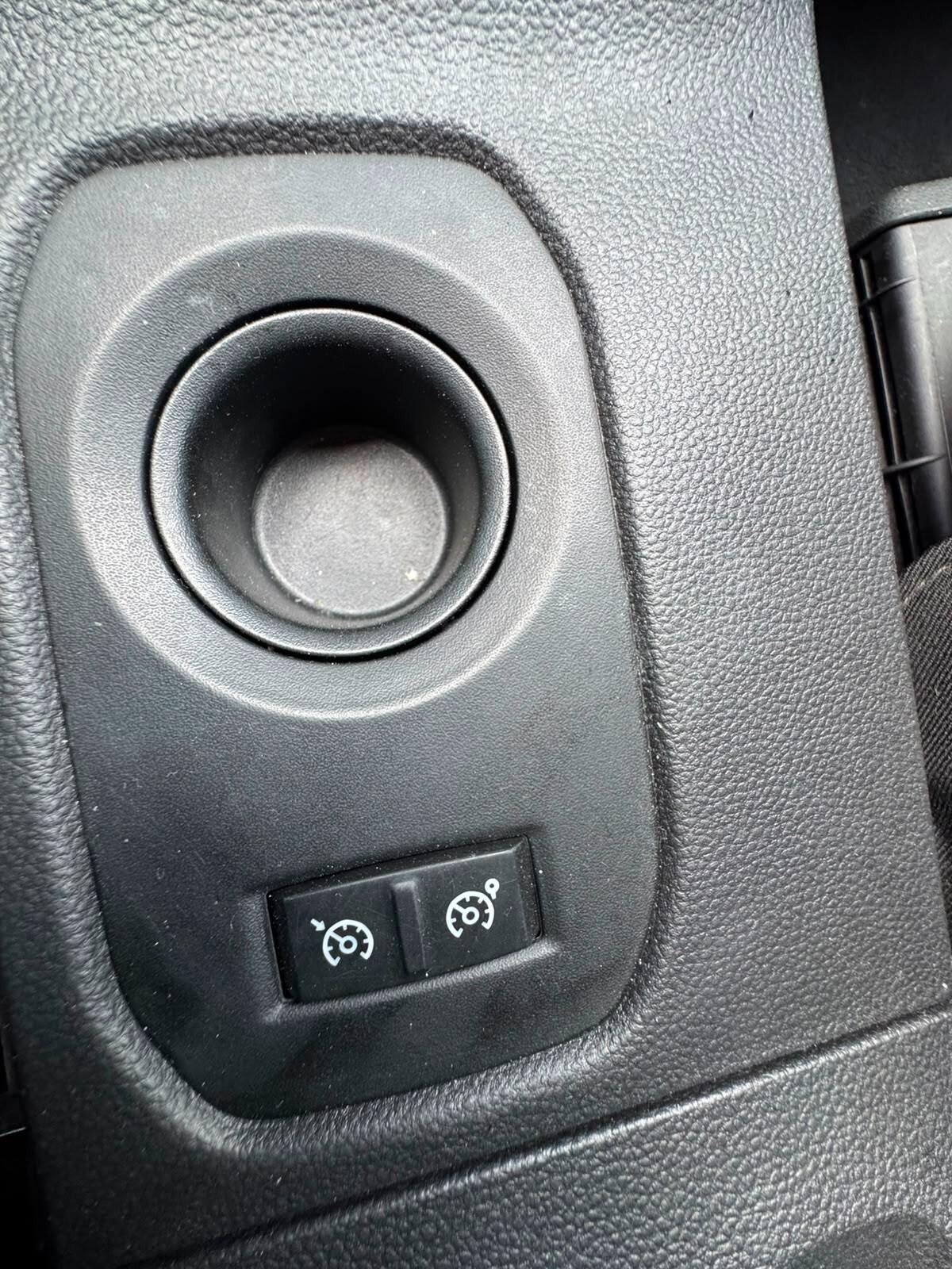 Dacia Duster 1.6 SCe GPL 4x2 Prestige