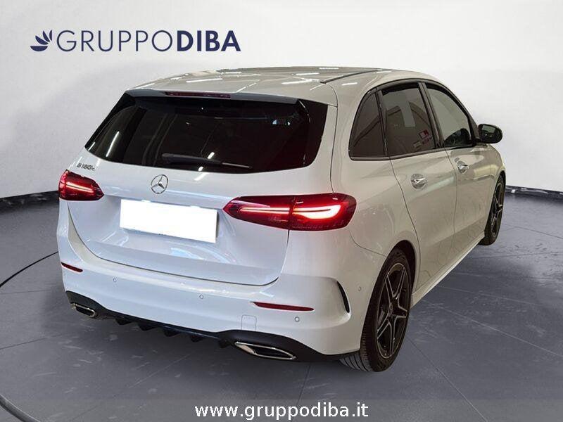 Mercedes-Benz Classe B - W247 2023 B 180 d AMG Line Premium auto