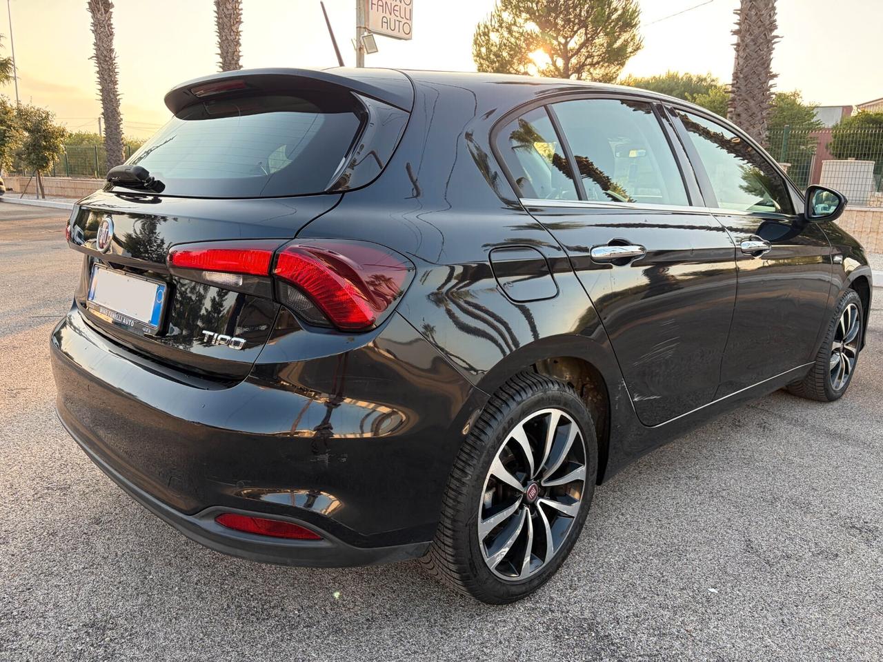 Fiat Tipo 1.6 Mjt S&S DCT 5 porte Lounge